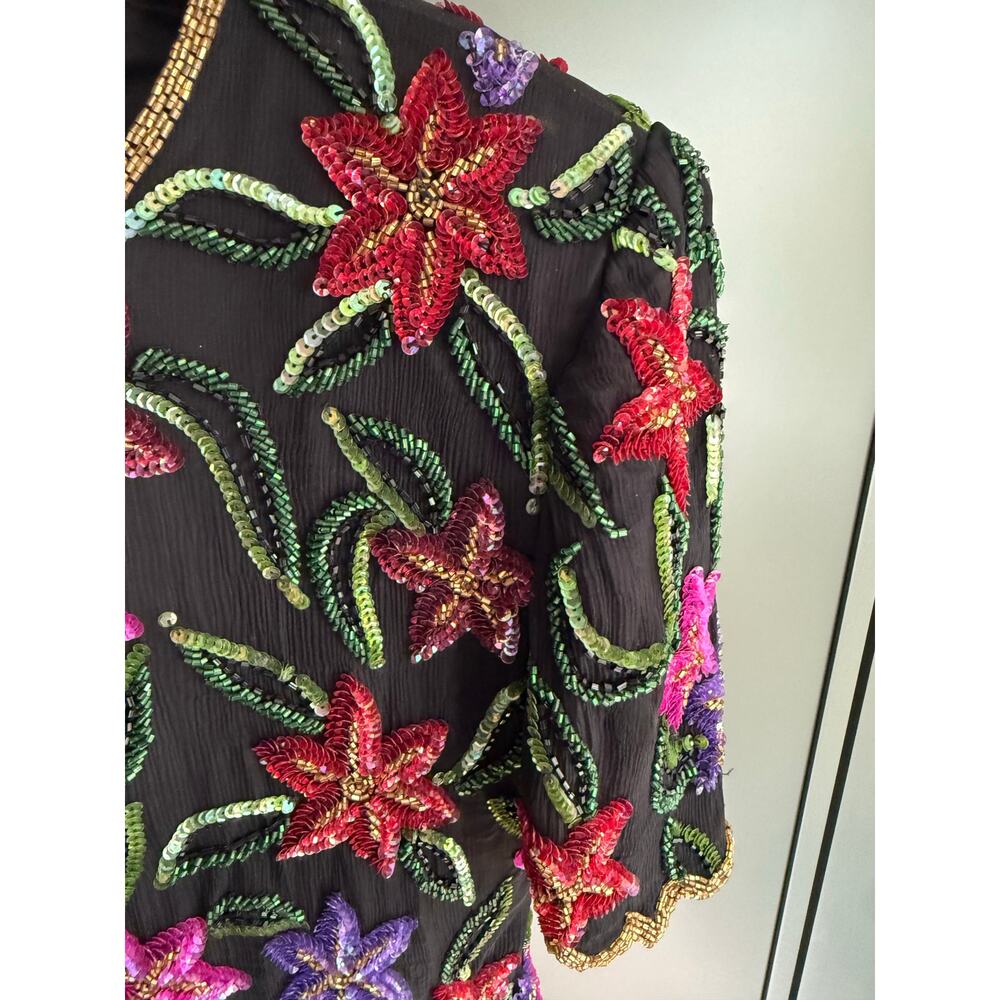 Vtg LAURENCE KAZAR sz L beaded floral top EUC - Picture 2 of 4